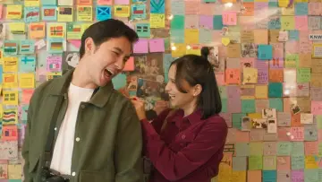 Zasłona do filmu "Cinta Tak Seindah Drama Korea" #738640