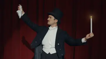Zasłona do filmu "The Magician