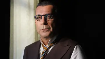 Zasłona do filmu "Bir Cumhuriyet Şarkısı" #738608