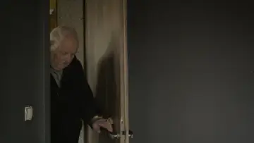 Zasłona do filmu "Cień komendanta" #1107225