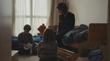 Zasłona do filmu "Les enfants vont bien" #801504