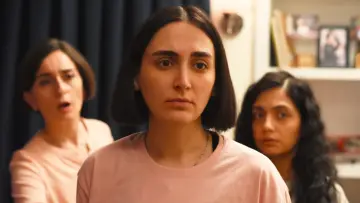 Zasłona do filmu "Nasienie świętej figi" #479565