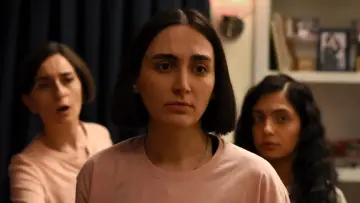 Zasłona do filmu "Nasienie świętej figi" #479566