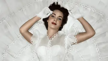 Zasłona do filmu "Elizabeth Taylor: The Lost Tapes" #1105432