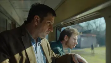 Zasłona do filmu "Człowiek, który nie potrafił milczeć" #732094
