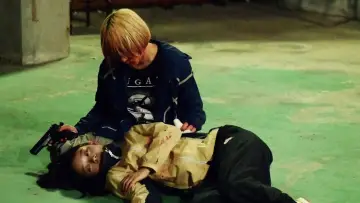 Zasłona do filmu "ベイビーわるきゅーれ ナイスデイズ" #682708