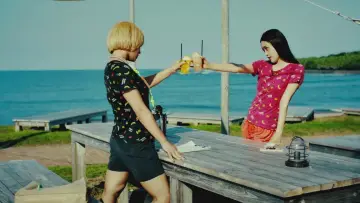 Zasłona do filmu "ベイビーわるきゅーれ ナイスデイズ" #682710