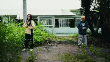 Zasłona do filmu "ベイビーわるきゅーれ ナイスデイズ" #682727