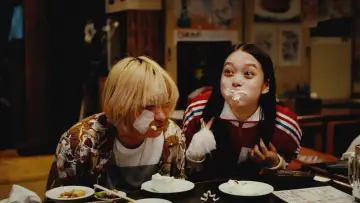 Zasłona do filmu "ベイビーわるきゅーれ ナイスデイズ" #682741