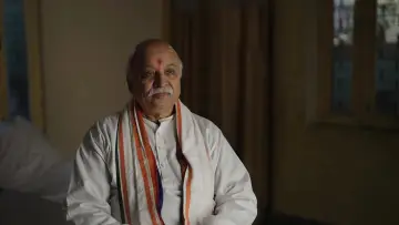Zasłona do filmu "Inde, l