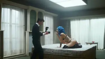 Zasłona do filmu "Truly Naked" #775607