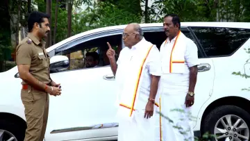 Zasłona do filmu "ஒரு நொடி" #489555