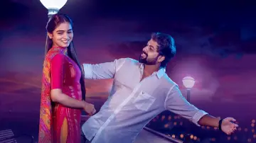 Zasłona do filmu "ஒரு நொடி" #489562