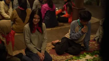 Zasłona do filmu "Kemah Terlarang: Kesurupan Massal" #935664
