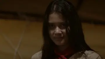 Zasłona do filmu "Kemah Terlarang: Kesurupan Massal" #935669