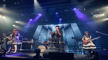 Zasłona do filmu "BAND-MAID ONLINE OKYU-JI (Jul. 23, 2020)" #920744