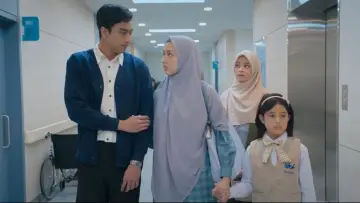 Zasłona do filmu "Laut Tengah" #1175620