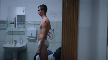 Zasłona do filmu "E mai bine așa" #469784