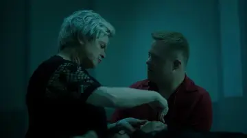 Zasłona do filmu "Jestem" #473299