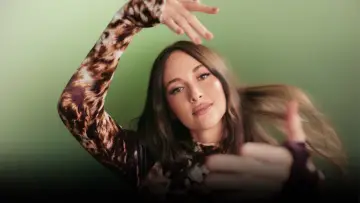 Zasłona do filmu "Apple Music Live: Kacey Musgraves" #473904
