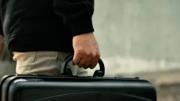 Zasłona do filmu "Agak Laen: Menyala Pantiku!" #531880