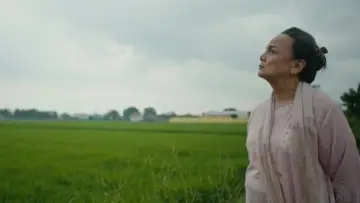 Zasłona do filmu "Bila Esok Ibu Tiada" #666586