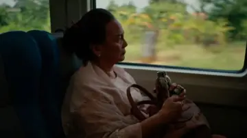 Zasłona do filmu "Bila Esok Ibu Tiada" #666597