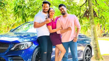 Zasłona do filmu "විසල් ආදරේ" #491913