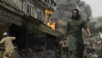 Zasłona do filmu "धुरंधर" #764779