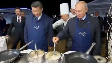 Zasłona do filmu "Russie, Chine, Iran : La revanche des empires" #484607