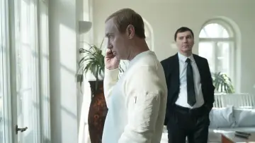 Zasłona do filmu "Czarnoksiężnik z Kremla" #531932