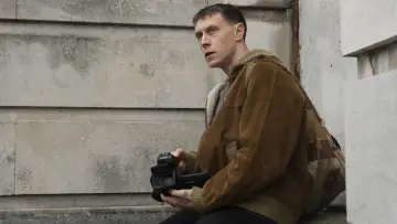 Zasłona do filmu "& Sons" #1168152