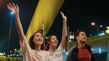 Zasłona do filmu "แฟลตเกิร์ล ชั้นห่างระหว่าง เ ร า" #882789