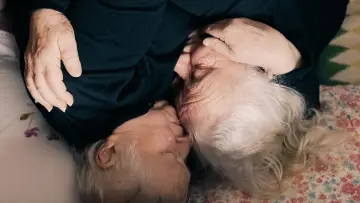 Zasłona do filmu "Jeśli umrę, to z radości" #1114735