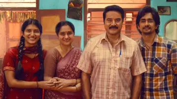 Zasłona do filmu "3 பி.ஹெச்.கே" #785112