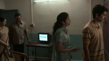 Zasłona do filmu "3 பி.ஹெச்.கே" #785123