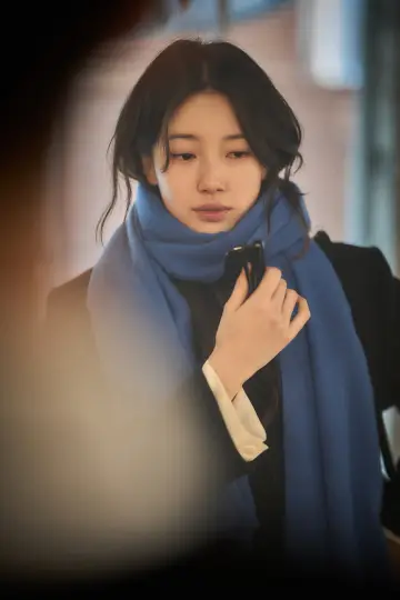 Plakat do filmu "실연당한 사람들을 위한 일곱 시 조찬모임" #851628