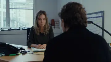 Zasłona do filmu "Dossier 137" #910213