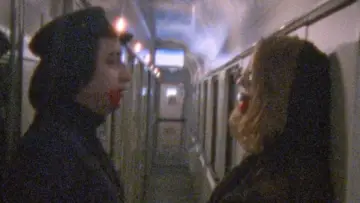 Zasłona do filmu "Love Bites" #1117737