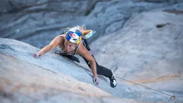 Zasłona do filmu "Here to Climb" #1117449