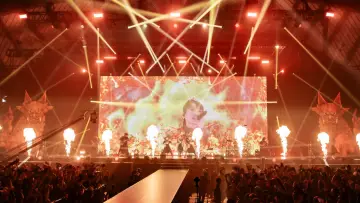 Zasłona do filmu "BABYMETAL LEGEND - 43 The Movie" #982468