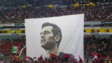 Zasłona do filmu "Rafa Márquez: El capitán" #476623
