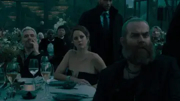 Zasłona do filmu "Kobieta z kabiny dziesiątej" #573021