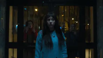 Zasłona do filmu "Płacz" #782176