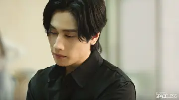 Zasłona do filmu "ไม่ต้องมีที่ที่ให้ฉันอยู่ แต่ขอแค่มีฉันอยู่ก็พอ" #1121423
