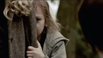 Zasłona do filmu "Mama" #1531222