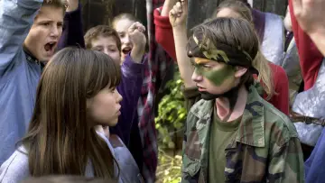 Zasłona do filmu "Ukryta twierdza" #1169849