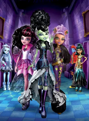 Plakat do filmu "Monster High: Upiorki rządzą" #438867