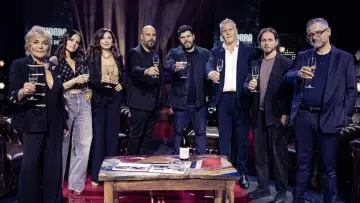 Zasłona do filmu "Gomorra - La Serie: 10 anni dopo" #489156