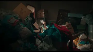 Zasłona do filmu "threefor100: o ang tamang porma ng pag uukay at iba pang mga bagay-bagay, i think!" #1124337